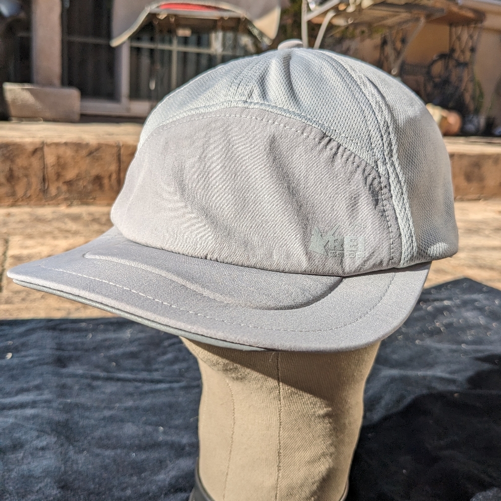 REI  CO-OP cap